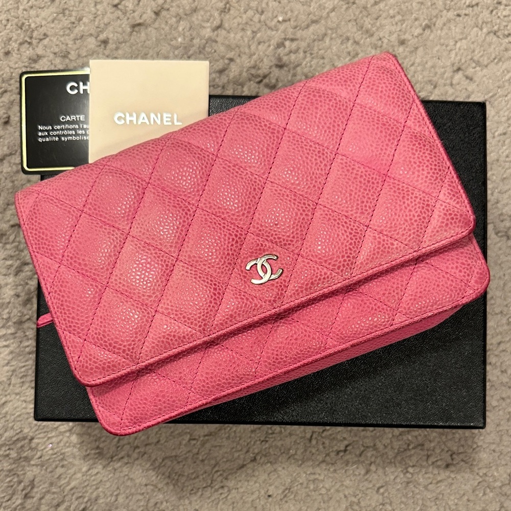 CHANEL Pink Quilted Caviar Leather Wallet with CC Turnlock
